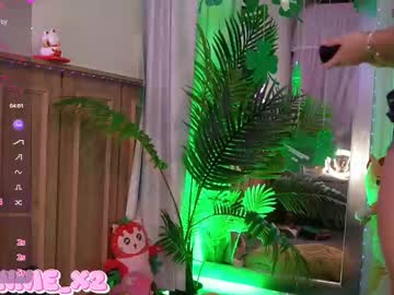 webcam girl sunny_sonnie live cam image #12133469