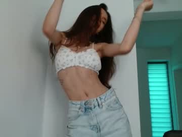 webcam girl isia_slay live cam image #3492937