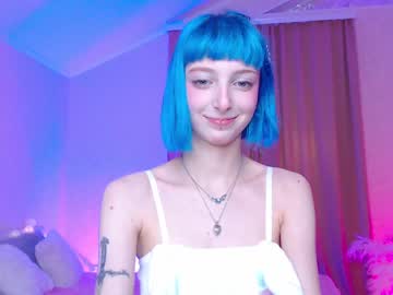 webcam girl lit1le_kitty_ live cam image #1300000