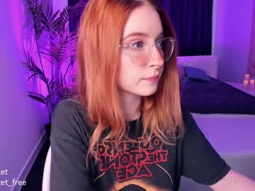 webcam girl pocketrocket_ live cam image #123643