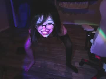 webcam girl salemhex live cam image #5885387