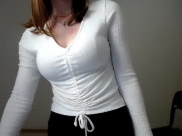 webcam girl kitty_sunny live cam image #2279542