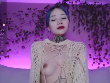 webcam girl le_chan live cam image #6846702