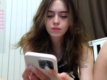 webcam girl connieambes live cam image #8061519