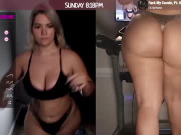 webcam girl milavalentinax live cam image #3718235