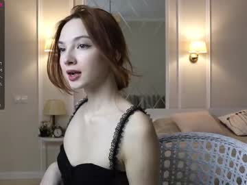 webcam girl _guesswhat_ live cam image #1301987