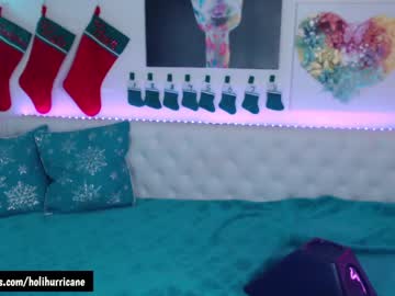 webcam girl holihurricane live cam image #8020091