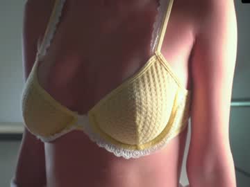 webcam girl mystikei live cam image #5108547