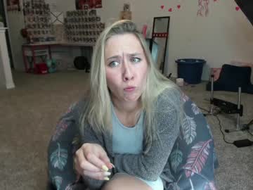 webcam girl pr3ttyp1nkpussy live cam image #1851461