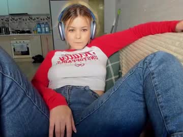 webcam girl dianaholiday live cam image #6492025