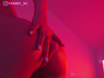 webcam girl taanni_bc live cam image #6830549