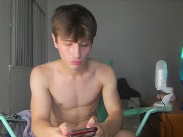 webcam man kroddy1985 live cam image #9525942