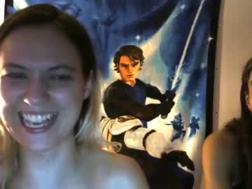 webcam couple sweetkittenandbrutalhound live cam image #91548