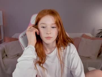 webcam girl leahsthetics live cam image #10336818