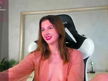 webcam girl lesley_999 live cam image #10572401