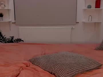 webcam girl leyajoy live cam image #406575