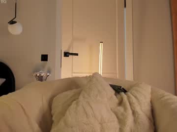 webcam girl tollysage live cam image #12434968