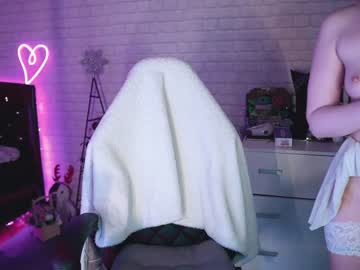 webcam girl uindi live cam image #9513660