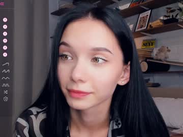 webcam girl riskyproject live cam image #10329967