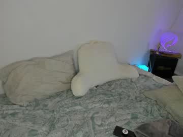 webcam couple akgingersnaps live cam image #7710651