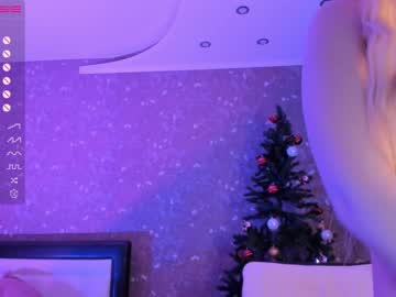 webcam girl yolandabertha live cam image #4717213