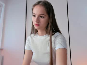 webcam girl hecola live cam image #10144608