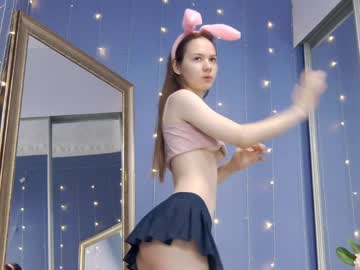 webcam girl kriskras__ live cam image #6346419