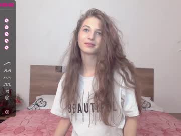 webcam girl maya20022 live cam image #2820434