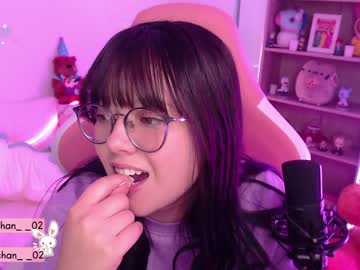 webcam girl maru_chan_ live cam image #1804471