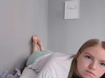 webcam girl sarah_marley live cam image #10514355