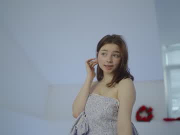 webcam girl floret_joy live cam image #8184272