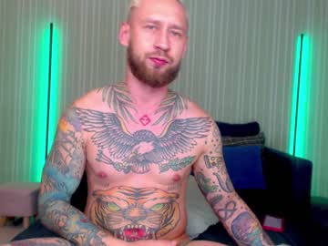 webcam couple lilumaxhornyink live cam image #3742283