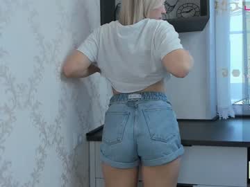 webcam girl harriethudson live cam image #8451168