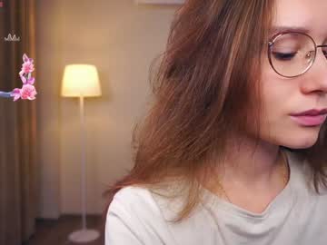 webcam girl odelynaclay live cam image #10627563