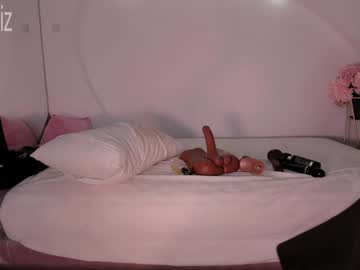 webcam girl emilylittle live cam image #12786205