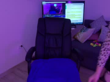 webcam girl antonia_shine live cam image #4595623