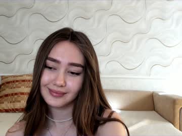 webcam girl alisa_foxxx live cam image #2781367