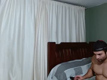 webcam man willhottwil1 live cam image #8611690