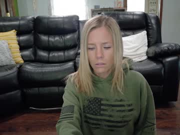 webcam girl armyvet1991 live cam image #12536460