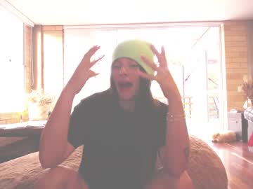 webcam girl kendalltyler live cam image #8758075