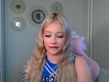 webcam girl vickyfuckingdoll live cam image #2793141