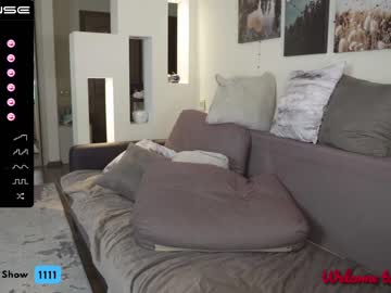 webcam girl oxxme live cam image #4908872