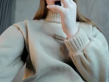 webcam girl caseyblanc live cam image #7851838