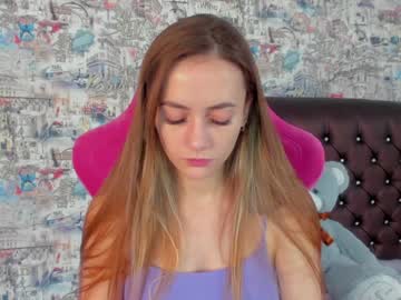 webcam girl angelina_new live cam image #4132652