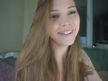webcam tranny touch_me_if_you_can live cam image #4957434