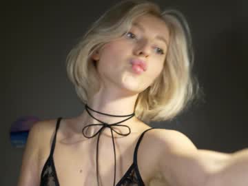 webcam girl yournaughtymiss live cam image #11410607