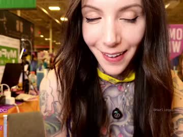 webcam girl harliequinnx live cam image #11242344
