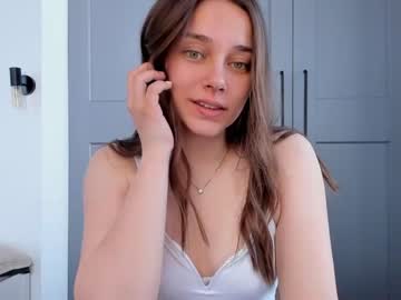 webcam girl eleonora_linn live cam image #2641939
