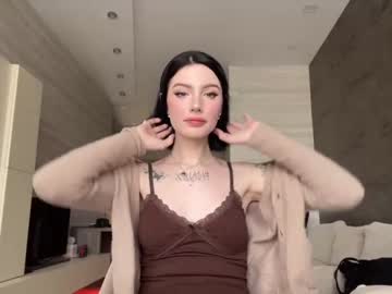 webcam tranny evelynforever live cam image #6166304
