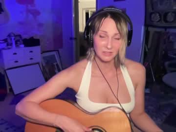 webcam girl kaileeshy live cam image #7818378